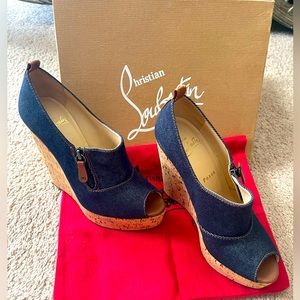 Christian Louboutin blue Denim
Sandals Wedge Sole Cork Pumps